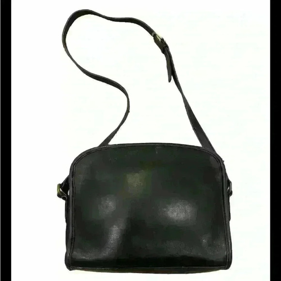 COPY - Authentic Vintage Coach Metropolis #9087 - Picture 1 of 6